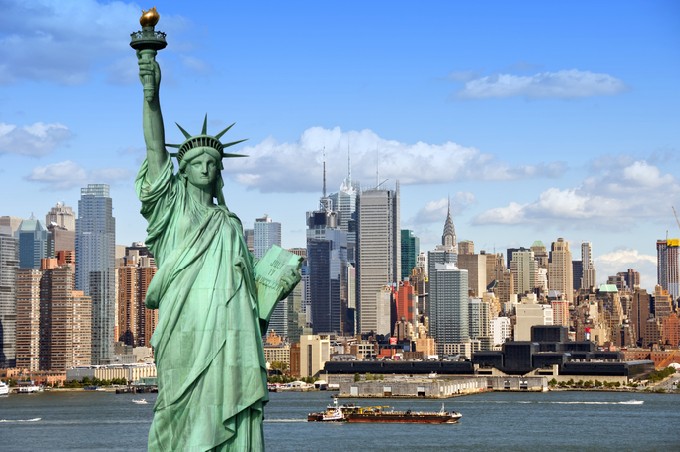 Statue of Liberty, New York cityscape